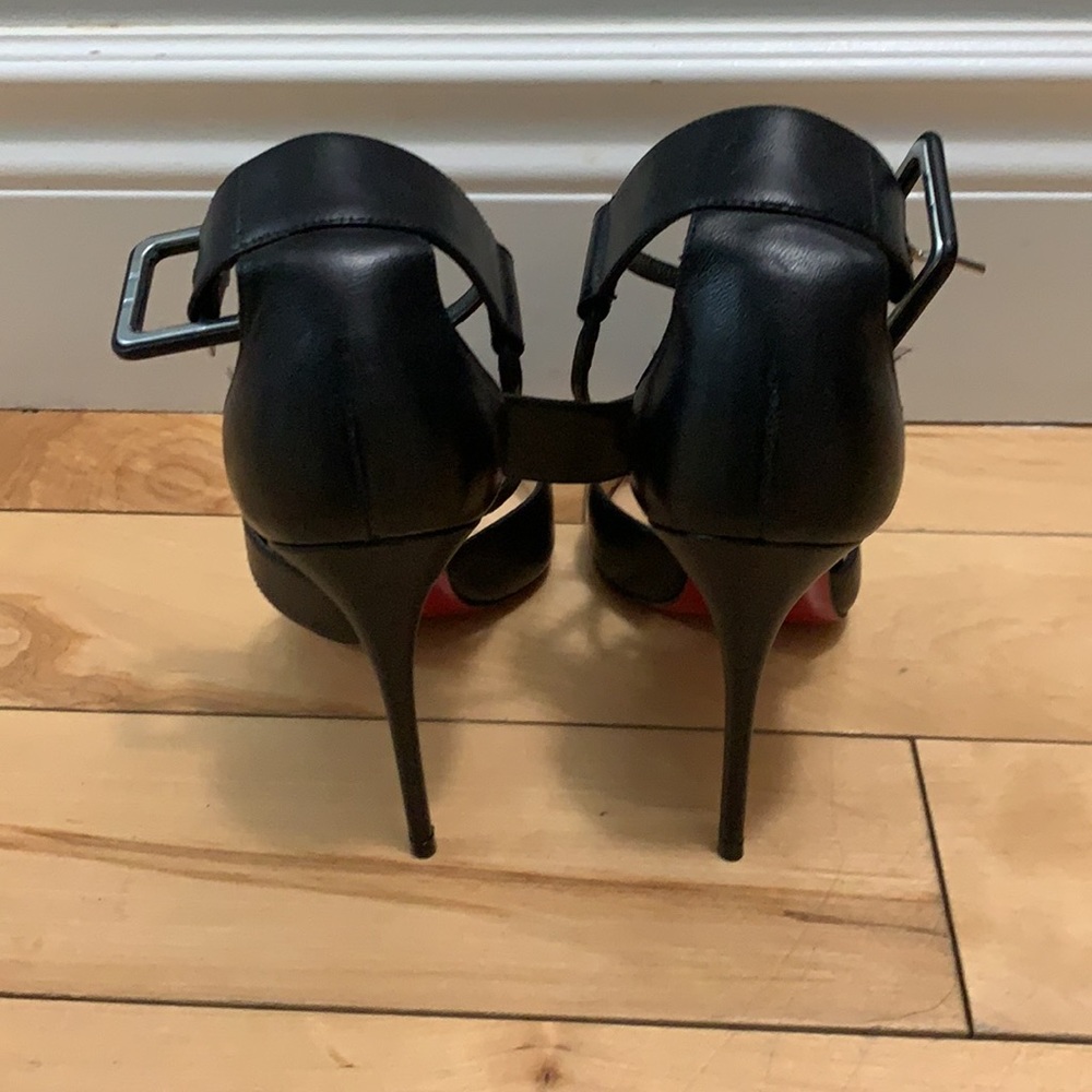 Perfect condition Loubs - Picture 2 of 4